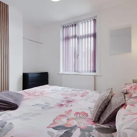 Wimbourne Road Apartment 2 Борнмут Экстерьер фото